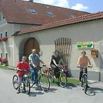 Ganhoer- Fam. Kaar Apartman