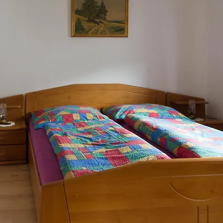 Ganhoer- Fam. Kaar Apartamento